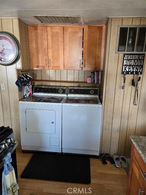 840 E Foothill Boulevard, Azusa CA: https://media.crmls.org/medias/0ebe494a-34bb-4f77-aa0e-632b057c4404.jpg