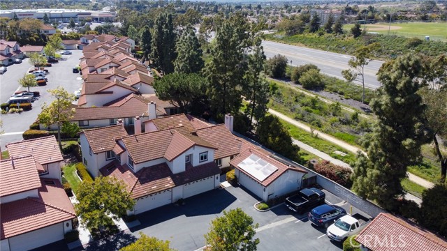 Detail Gallery Image 12 of 12 For 1467 Sundance Way, Oceanside,  CA 92057 - 3 Beds | 2 Baths