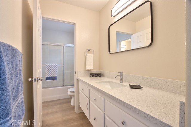 23794 Marin Court, Murrieta CA: https://media.crmls.org/medias/0ebf5548-6ffe-47bc-8bbd-6301a93c3622.jpg