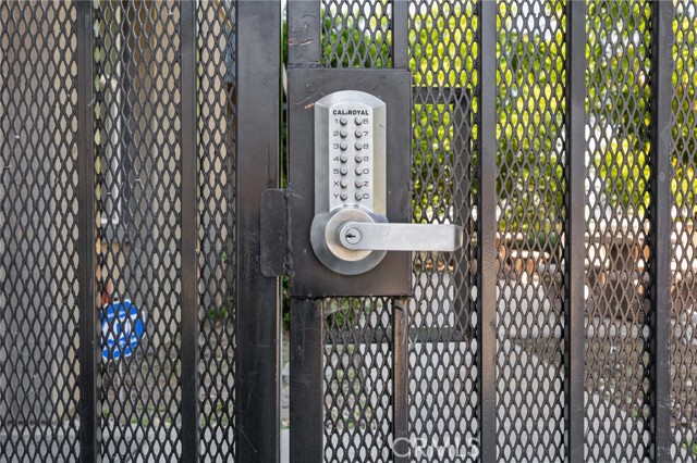 9040 Garvey Avenue, Rosemead CA: https://media.crmls.org/medias/0ebf8c0e-499d-42e5-8a6c-ea576996e7a9.jpg