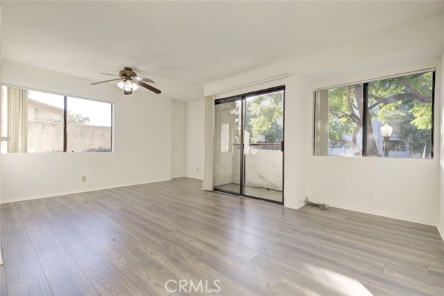 Detail Gallery Image 13 of 30 For 604 N Kenwood St #1,  Glendale,  CA 91206 - 3 Beds | 2/1 Baths