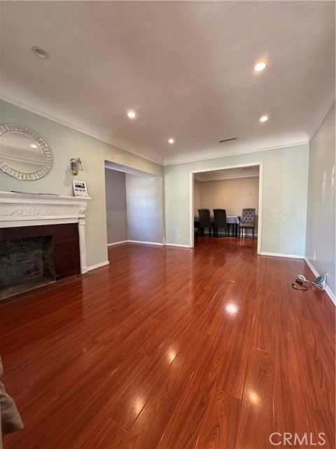 1113 N Avenue 50, Los Angeles CA: https://media.crmls.org/medias/0ec196b8-74f9-4ac4-8ddd-ea2293c2d0a5.jpg