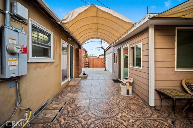 Detail Gallery Image 25 of 50 For 2072 Redondo Beach Bld, Torrance,  CA 90504 - 3 Beds | 2 Baths