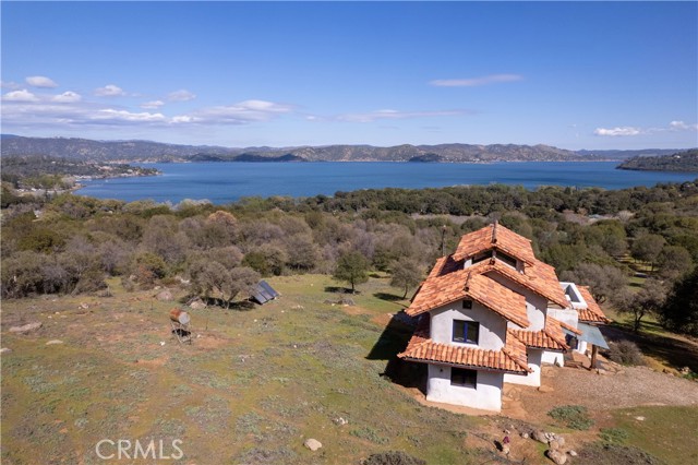 8993 Soda Bay Road, Kelseyville CA: https://media.crmls.org/medias/0ec2cdf5-0bf2-490d-b274-1b65e4191645.jpg