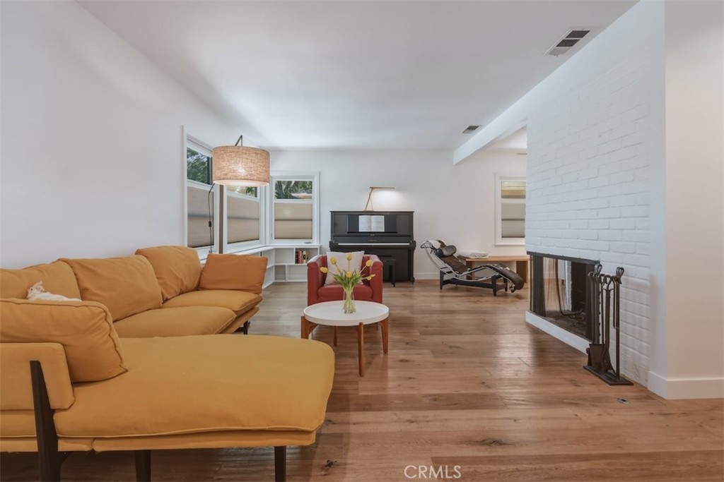 MLS #SR26142446 image #8