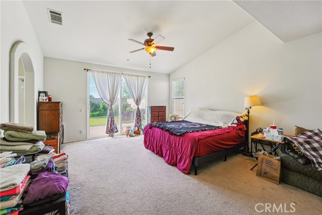 14987 Pepperdine, Fontana CA: https://media.crmls.org/medias/0ec328b0-17c5-4155-80aa-4af4579c8227.jpg