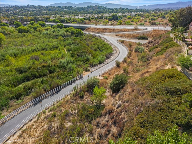 Detail Gallery Image 50 of 56 For 27950 Periwinkle Ln, Valencia,  CA 91354 - 3 Beds | 2/1 Baths