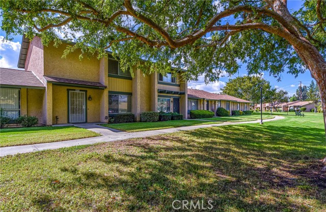 Detail Gallery Image 2 of 24 For 5033 Brooklawn, Riverside,  CA 92504 - 3 Beds | 2/1 Baths
