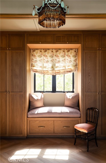 Image 28 of 31 For 2571 Vista