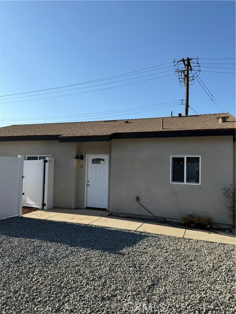 Detail Gallery Image 2 of 31 For 1191 N 1st. Unit "C", Upland,  CA 91786 - 3 Beds | 2 Baths