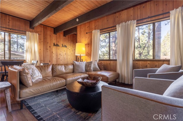 Detail Gallery Image 19 of 61 For 912 Bear Mountain Rd, Big Bear City,  CA 92314 - 3 Beds | 2 Baths