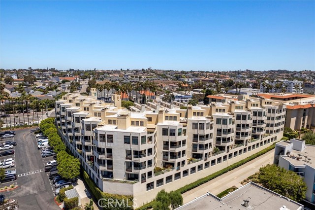 Detail Gallery Image 39 of 41 For 510 the Village #307,  Redondo Beach,  CA 90277 - 2 Beds | 2 Baths