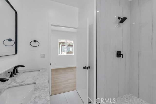 629 Olive Avenue, Long Beach CA: https://media.crmls.org/medias/0ec963f1-c7fa-4c4a-81d2-c979f0be81ec.jpg