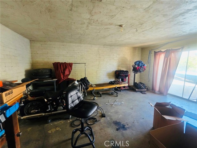 Detail Gallery Image 4 of 5 For 925 W Oldfield St, Lancaster,  CA 93534 - 2 Beds | 1 Baths
