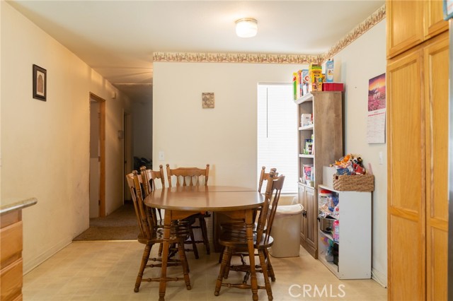 Detail Gallery Image 12 of 29 For 1253 Beaumont Ave, Beaumont,  CA 92223 - 4 Beds | 2 Baths