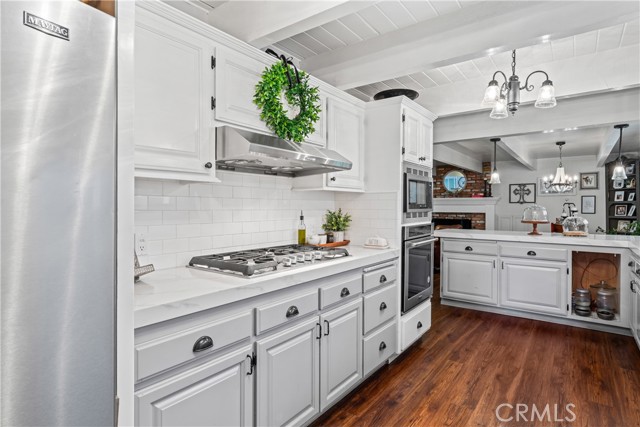 235 Bret Harte Road, Lake Arrowhead CA: https://media.crmls.org/medias/0ecace31-5ce7-4470-b0fc-46c5793289e7.jpg
