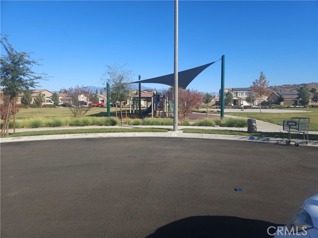 1221 Justice Place, Hemet CA: https://media.crmls.org/medias/0ecb0cda-b0aa-4fe2-8f34-3abdf3c9c245.jpg
