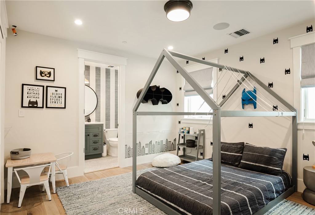 400 6th Street