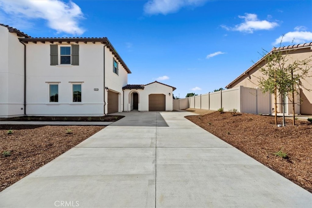 MLS #OC25227049 image #6