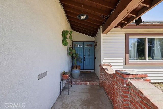 Detail Gallery Image 2 of 51 For 29223 Flowerpark Dr, Canyon Country,  CA 91387 - 3 Beds | 2 Baths