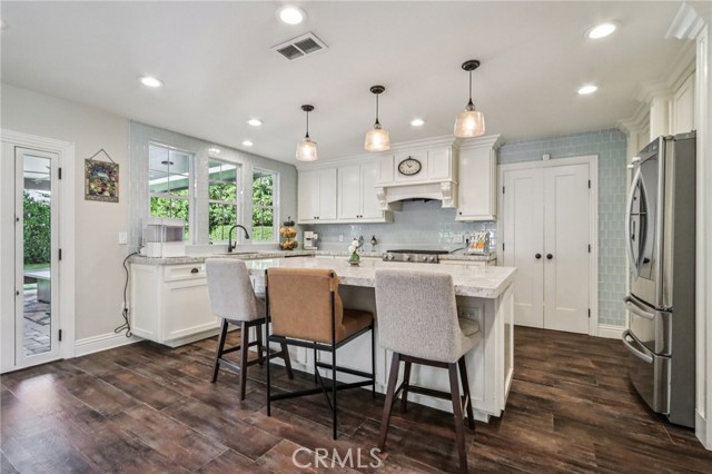 Detail Gallery Image 3 of 42 For 25721 Cervantes Ln, Mission Viejo,  CA 92691 - 4 Beds | 2 Baths