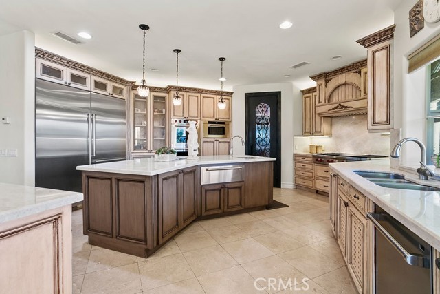 Detail Gallery Image 16 of 63 For 20420 Wendy Ln, Murrieta,  CA 92562 - 5 Beds | 4/1 Baths