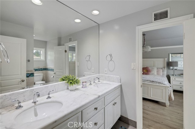 867 W Battery Street, San Pedro CA: https://media.crmls.org/medias/0ed032af-9fc4-4fbd-ab5b-4f591d672137.jpg