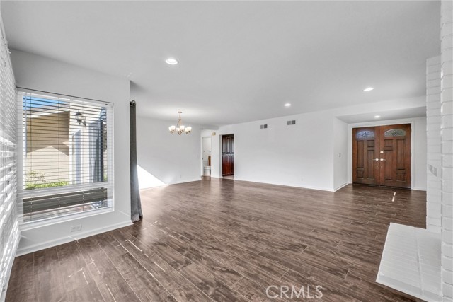 Detail Gallery Image 12 of 33 For 18712 Paseo Cortez, Irvine,  CA 92603 - 4 Beds | 2/1 Baths