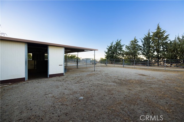 Detail Gallery Image 43 of 60 For 10820 Cima Mesa Rd, Littlerock,  CA 93543 - 4 Beds | 4 Baths