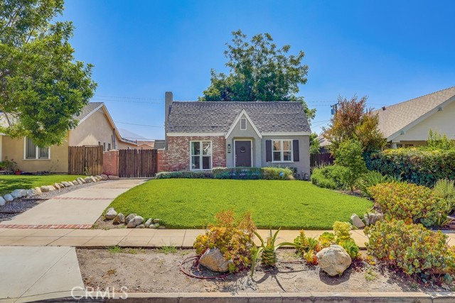 Detail Gallery Image 3 of 59 For 1402 N Oxford Ave, Pasadena,  CA 91104 - 2 Beds | 1 Baths