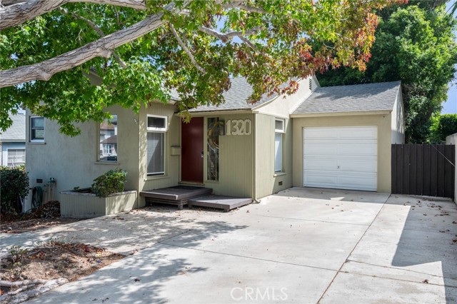 Detail Gallery Image 1 of 19 For 1320 23rd, Street, Manhattan Beach,  CA 90266 - 3 Beds | 2 Baths