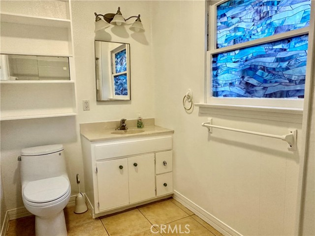 Detail Gallery Image 7 of 12 For 1847 261st St, Lomita,  CA 90717 - 2 Beds | 1 Baths