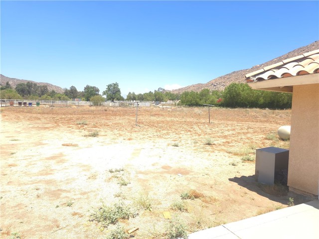 35075 Firecat Road, Hemet CA: https://media.crmls.org/medias/0ed4a64c-7378-43ce-a1df-e06eeca043df.jpg