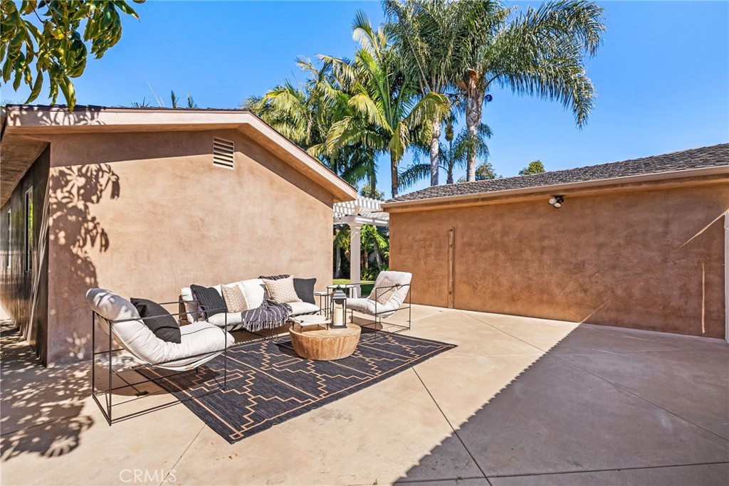 0ed56087 Dc9c 49c0 B9b9 D894f330ee2e