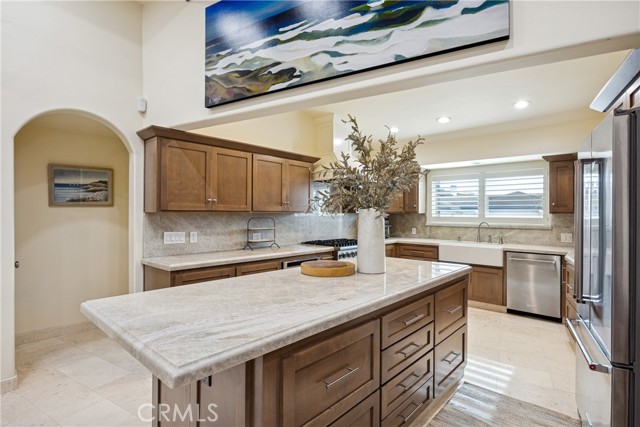 Detail Gallery Image 13 of 35 For 118 Hermosa Dr, Pismo Beach,  CA 93449 - 4 Beds | 3/1 Baths