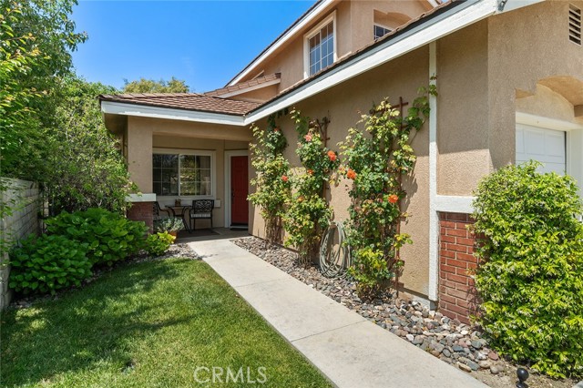 Detail Gallery Image 3 of 57 For 25725 Bronte Ln, Stevenson Ranch,  CA 91381 - 3 Beds | 3 Baths