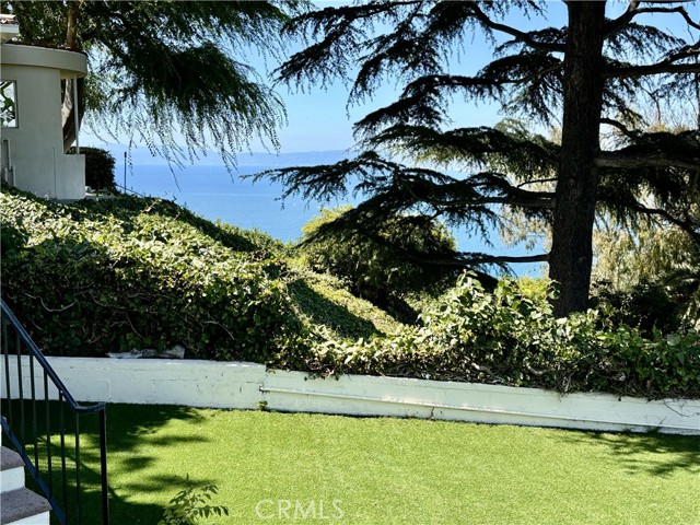 Detail Gallery Image 4 of 24 For 888 via Del Monte, Palos Verdes Estates,  CA 90274 - 3 Beds | 2 Baths