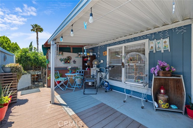 1097 N State Street, Hemet CA: https://media.crmls.org/medias/0ed8224a-db9a-4012-bf12-e5da7c39da71.jpg