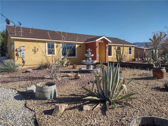 Detail Gallery Image 1 of 45 For 9189 Palomar Trl, Lucerne Valley,  CA 92356 - 2 Beds | 2 Baths