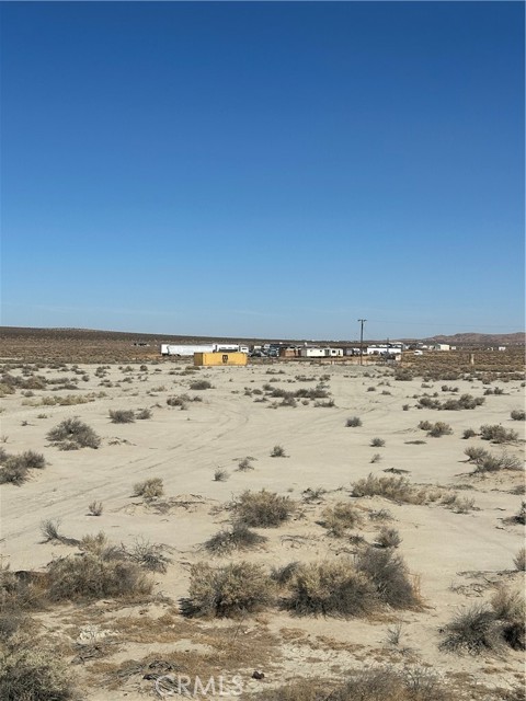 21601 St George Avenue, Adelanto CA: https://media.crmls.org/medias/0ed925e3-26ff-45a8-905f-8bedae075cdc.jpg