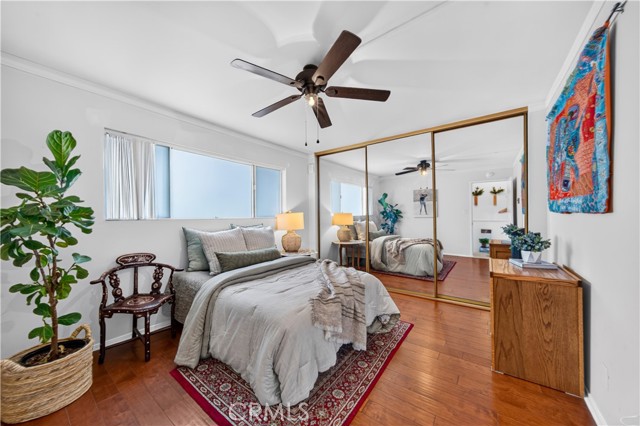 1061 Park Avenue, 306 photo 13