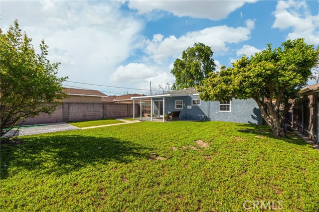 Image 28 of 34 For 10542 Rose Street