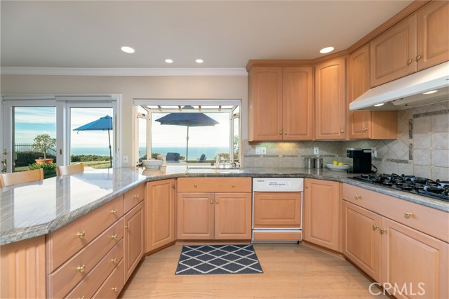 28907 Doverridge Drive, Rancho Palos Verdes, California 90275, 4 Bedrooms Bedrooms, ,1 BathroomBathrooms,Residential,Sold,Doverridge,PV22237708