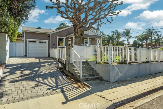 1600 Clark Lane, Redondo Beach, California 90278, 2 Bedrooms Bedrooms, ,2 BathroomsBathrooms,Residential,Sold,Clark,SB16743148