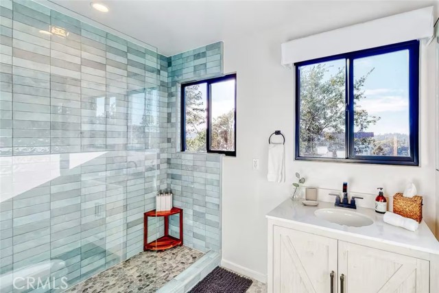 Detail Gallery Image 49 of 58 For 481 Heliotrope Dr, Lake Arrowhead,  CA 92352 - 3 Beds | 2/1 Baths