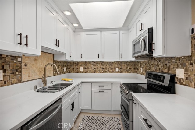 Detail Gallery Image 16 of 27 For 2173 via Mariposa Q,  Laguna Woods,  CA 92637 - 2 Beds | 2 Baths