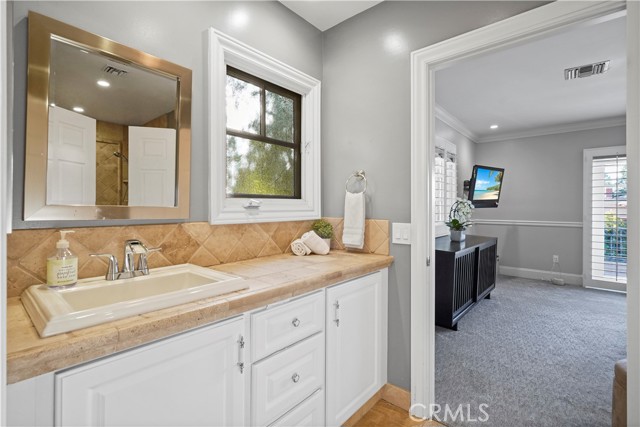 22550 Flamingo Street, Woodland Hills CA: https://media.crmls.org/medias/0edba7a3-ea69-4d35-b8cc-d28efe1e163e.jpg