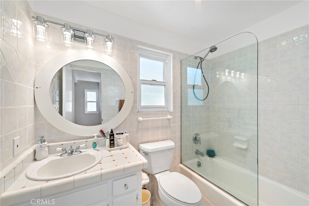 0edbc2cb C61c 41f2 A351 26de14fe6d3b