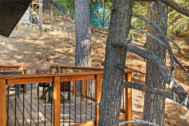 Detail Gallery Image 14 of 42 For 31600 City Creek Rd, Running Springs,  CA 92382 - 3 Beds | 2 Baths