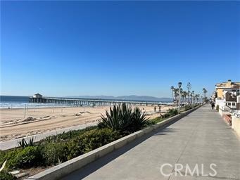 125 9th Street, Manhattan Beach, California 90266, ,Residential Income,For Sale,9th,SB25010390